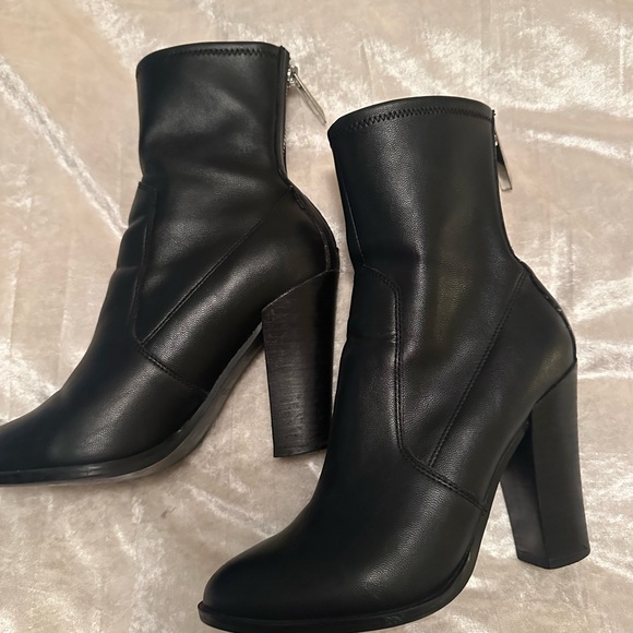 Aldo leather block heel ankle  sock boots size6.5 - Picture 2 of 3